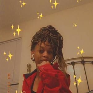 Meet your Posher, Janelle